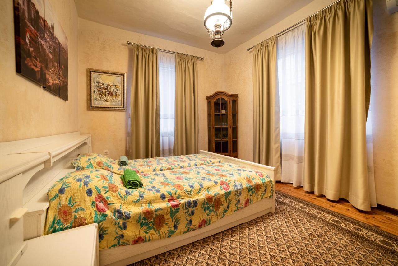 Zlatanov Residence Veliko Tarnovo Luaran gambar